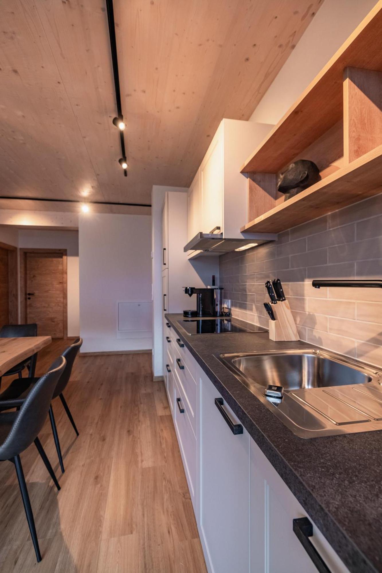 Jenul Apartment *